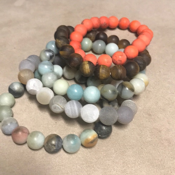 Natural stone beaded bracelets - Picture 2 of 2